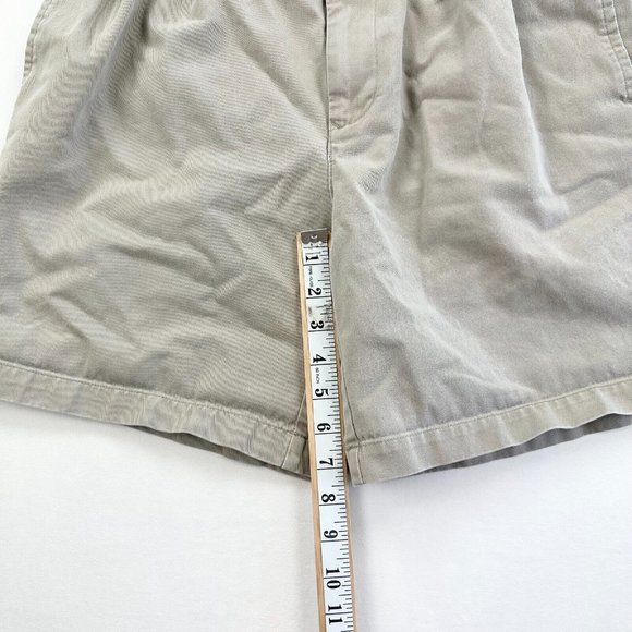 Tommy Hilfiger Shorts Mens 30 Grey Chino Flat Front Casual Outdoor Preppy Y2K - Picture 4 of 8